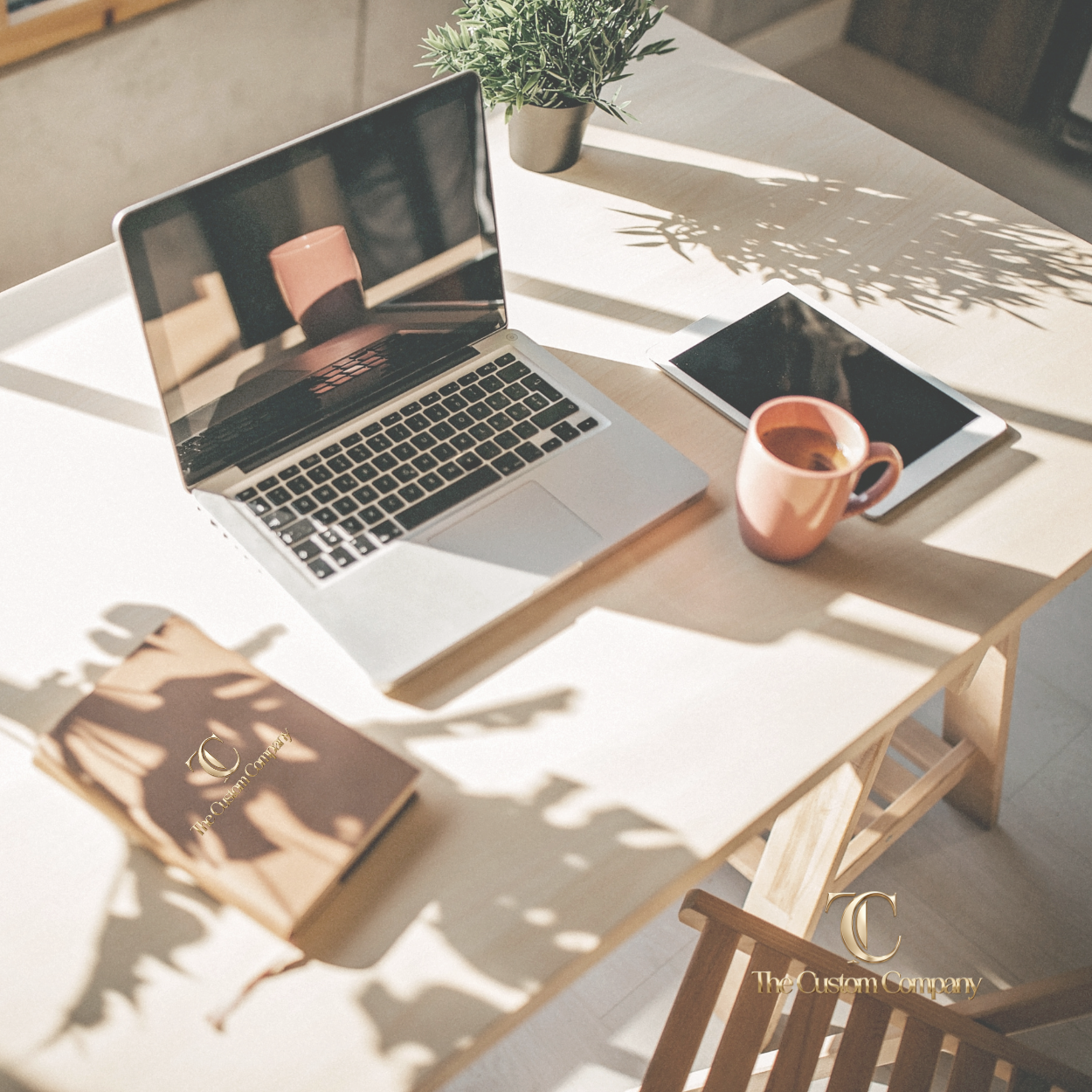 Custom Canva Instagram Starter Kit by The Custom Company UK featuring branded Instagram post, story, reel cover and highlight cover templates.